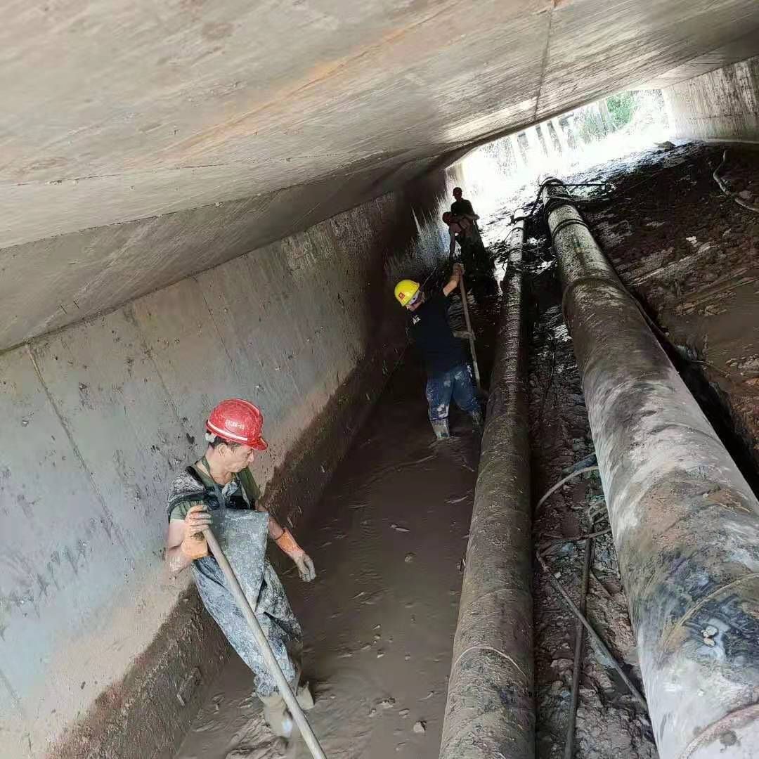 山根镇工业管道清淤
